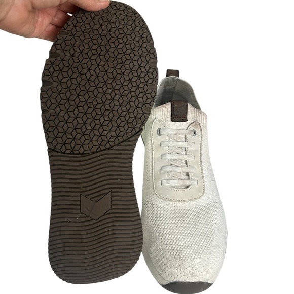 johnnie-O Prima Fly-Knit Lightweight Running Sneaker White Brown Mens SZ 12 READ - Picture 12 of 15